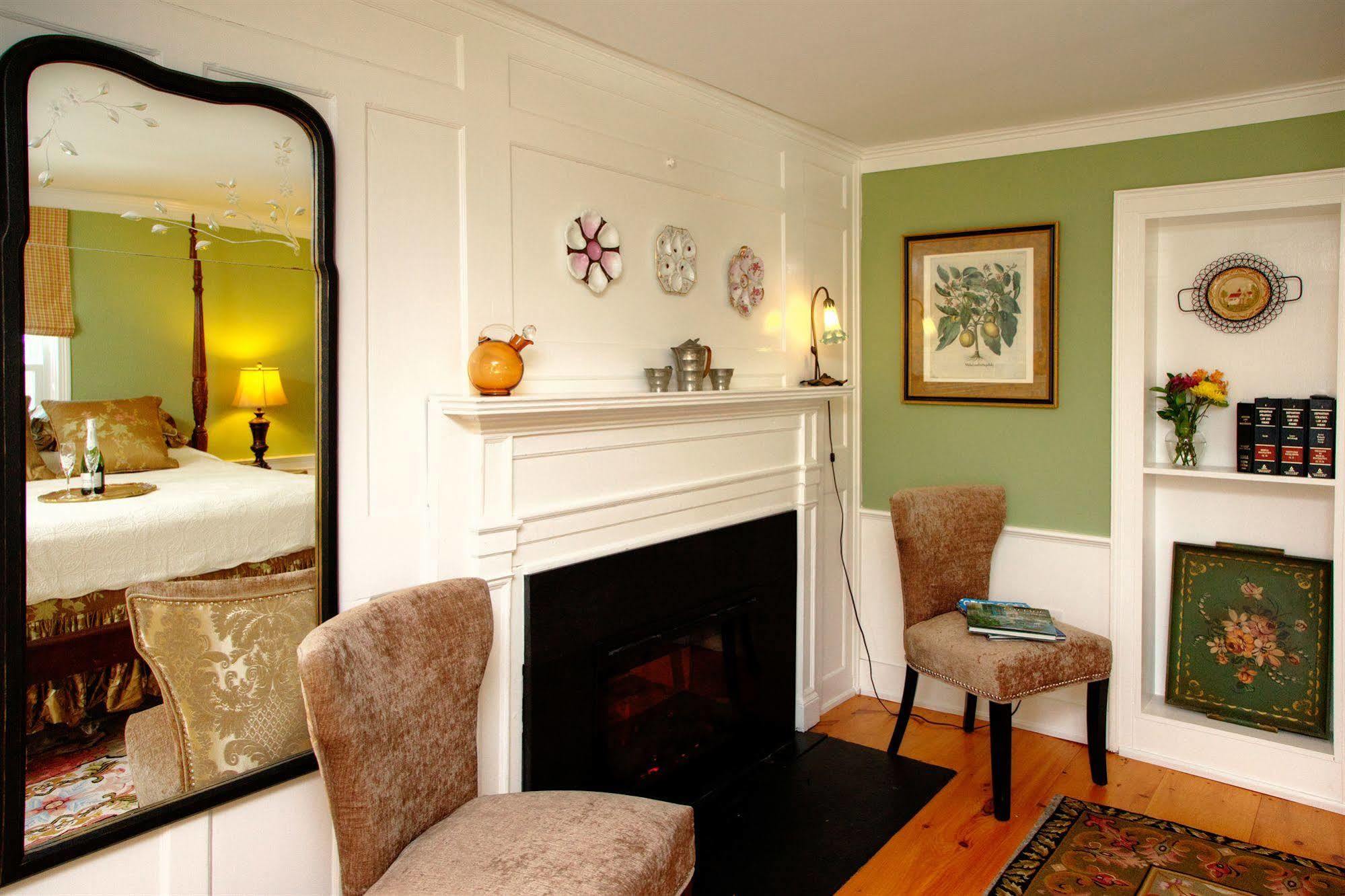 The Inn At Yarmouth Port (Adults Only) Exteriör bild
