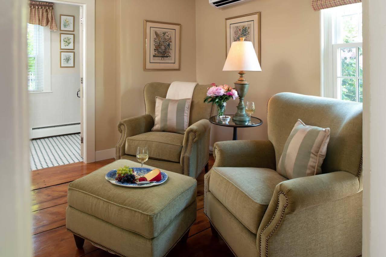 The Inn At Yarmouth Port (Adults Only) Exteriör bild