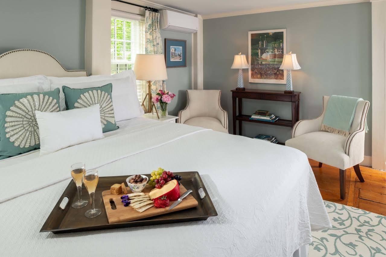 The Inn At Yarmouth Port (Adults Only) Exteriör bild